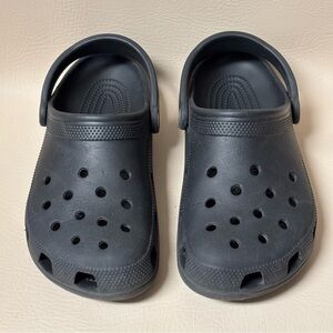 Croc Classic Clog Unisex M7 W9 Slip On Shoe Light Water-Friendly Sandals